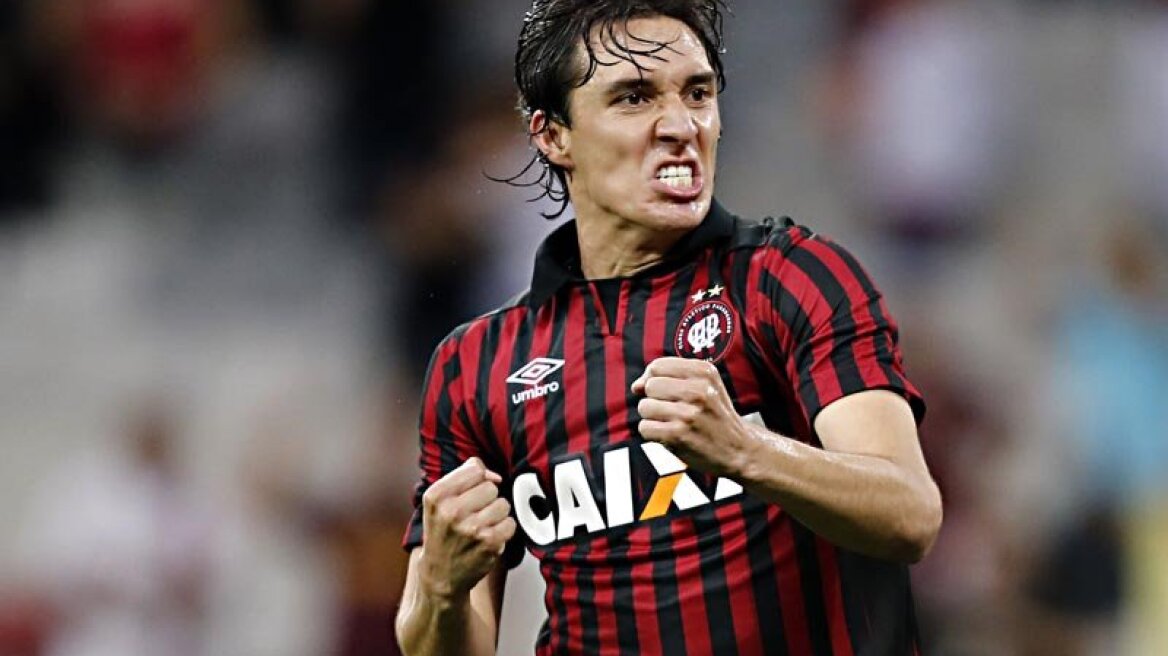 Θέλει ΑΕΚ ο Κλεό