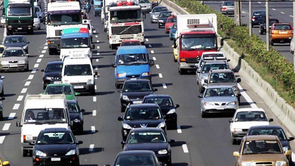 Έως 250 ευρώ το χρόνο η επιβάρυνση από τα τέλη κυκλοφορίας με το... χιλιόμετρο