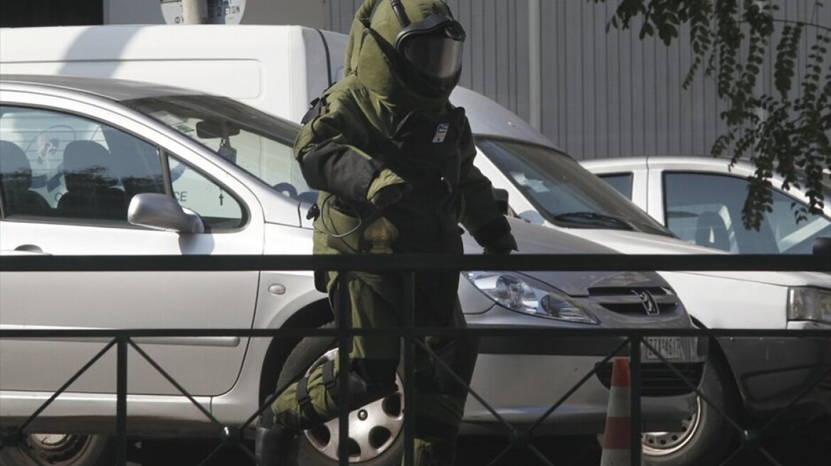 Φάρσα το απειλητικό τηλεφώνημα για βόμβα σε εκδήλωση παρουσία Πανούση, Κουρουμπλή