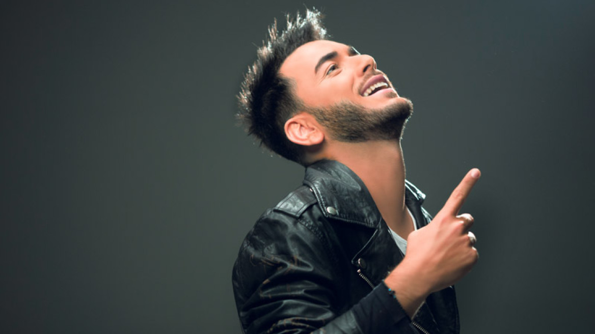 Κωνσταντίνος Κουφός: O PersonaS πίσω από το «Τίκα Τάκα» των 20.000.000 views! 