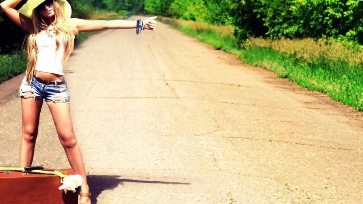 Tourist tips: Show up late in Venezuela, no salt in Egypt and other bizarre advice (Infographic)