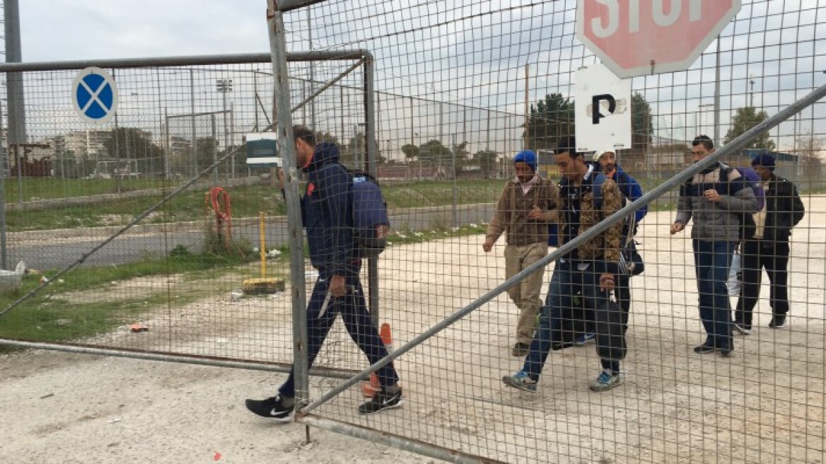 Τώρα λένε ότι θα συλλαμβάνουν και θα απελαύνουν τους μετανάστες από Μαρόκο, Αλγερία και Τυνησία