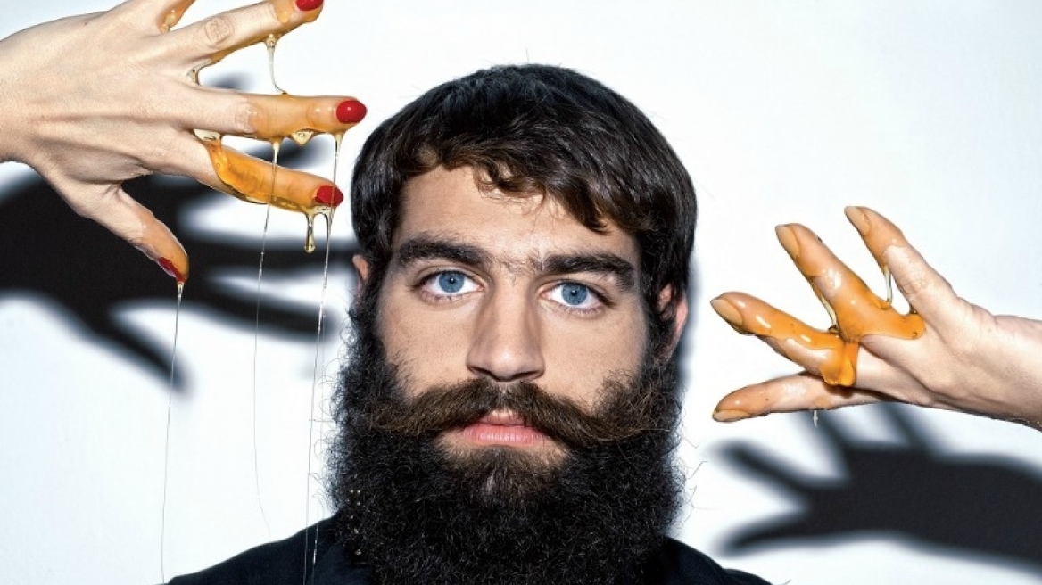 Oh, Stathis! Sexy Cretan beekeeper smells honey and gets himself a manager (pics)