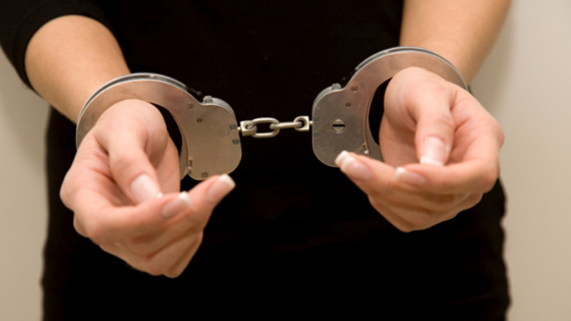 Την αναζητούσαν στη Σουηδία, την έπιασαν στα Χανιά