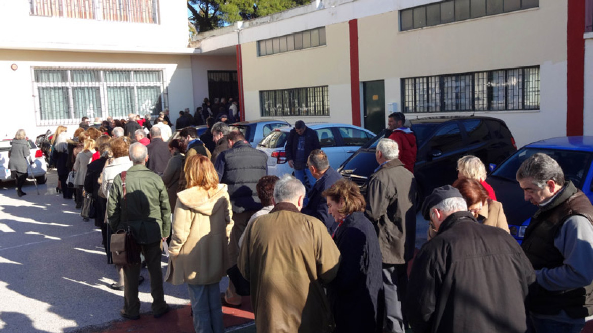 ND members of all ages showed up to vote for a better "tomorrow" (vids)