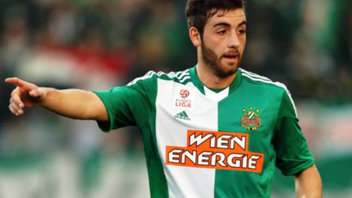 Επιβεβαιώνει τις επαφές με Ολυμπιακό ο Πέτσος