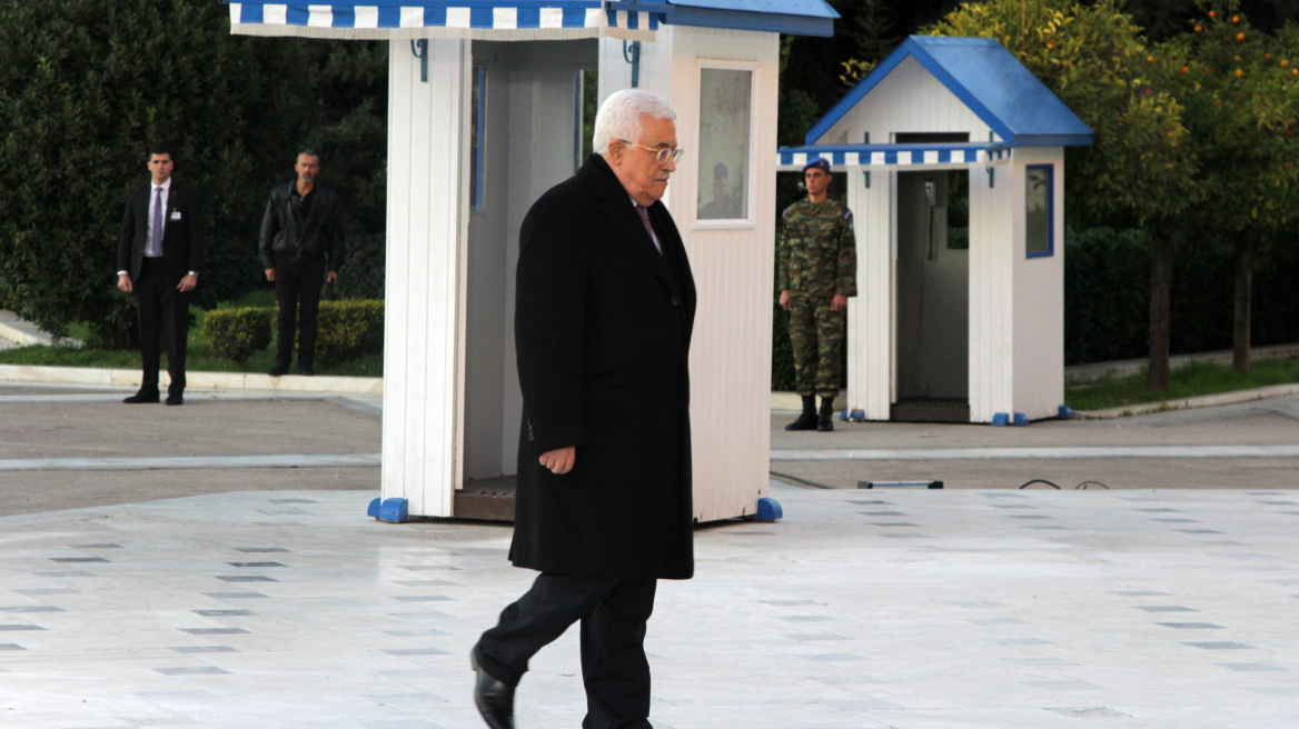 Να συμβάλει στην εξεύρεση λύσης στο Παλαιστινιακό ζήτησε από τον Καμμένο ο Αμπάς
