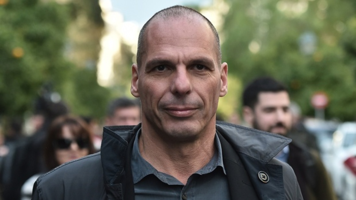 Βαρουφάκης: O Σόιμπλε δεν ήθελε ούτε να μου σφίξει το χέρι όμως εγώ τον σεβόμουν 