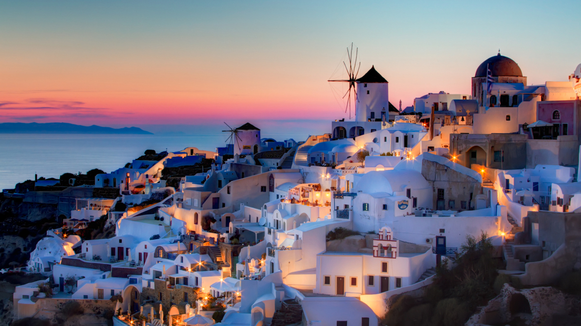 Santorini promoted as a year-round round destination
