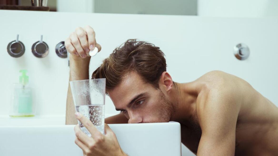 Πώς θα προλάβετε και θα αντιμετωπίσετε το hangover