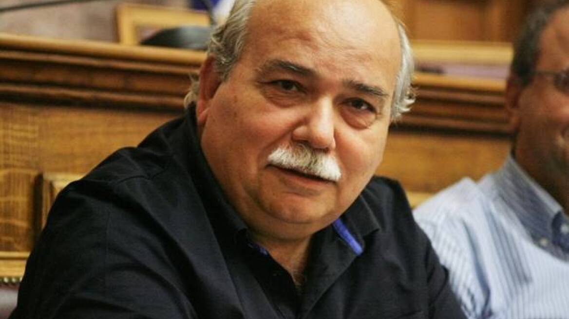 Βούτσης: Να αφουγκραστούμε το δράμα των προσφύγων και να είμαστε αλληλέγγυοι