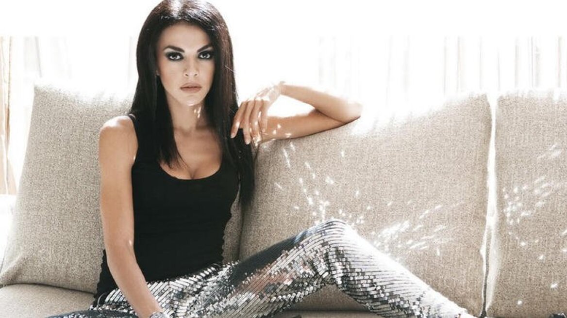 Η Μαρία Σολωμού στα πιο... γυμνά της!
