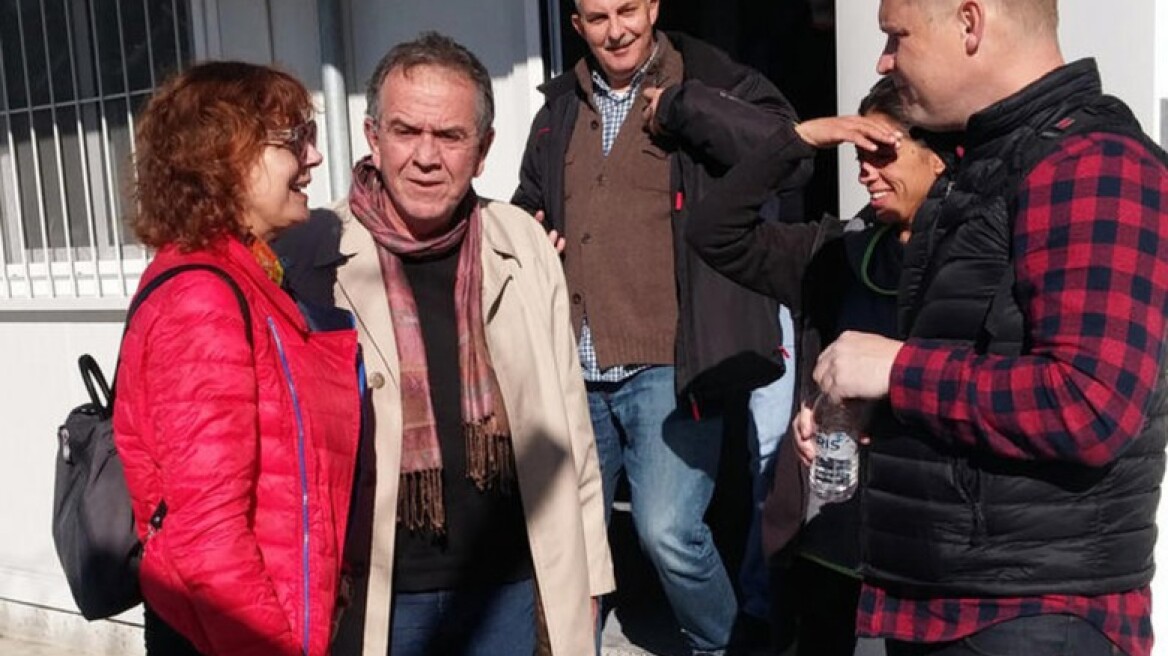Σάραντον - Μουζάλας: Χριστούγεννα στο χόκεϊ μαζί με τους μετανάστες