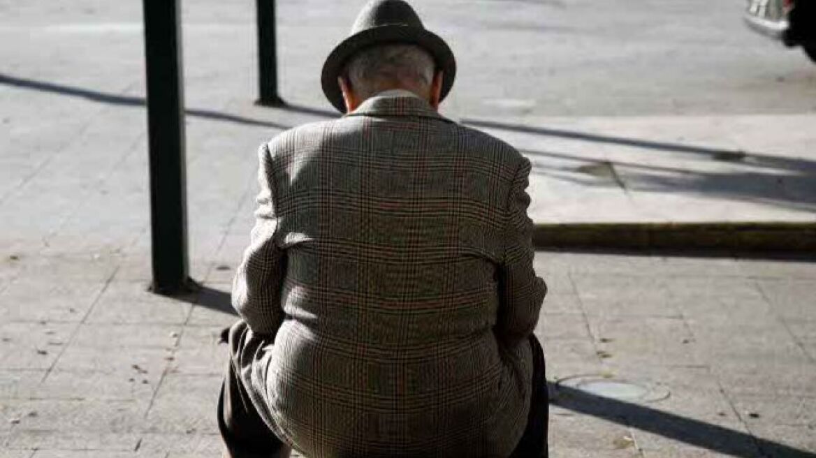 Το 97% των Ελλήνων χαρακτηρίζει την κατάσταση της οικονομίας «εντελώς άσχημη»