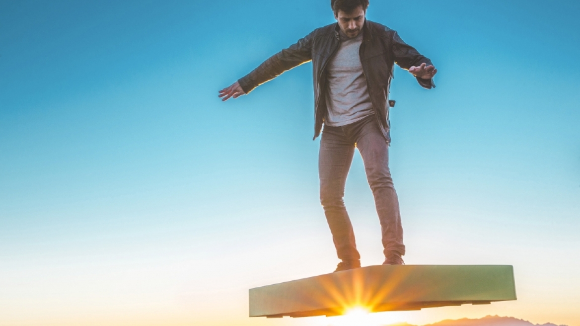 Το νέο hoverboard των $20.000 που πραγματικά... πετάει!