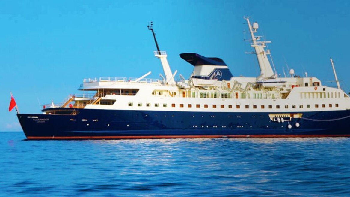 Latsis family luxury yacht for sale: $37 mln for Alexander (pics) 