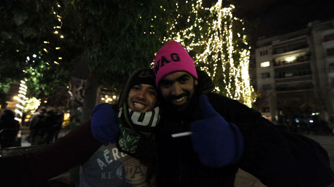 Πρωτοχρονιά στην πλατεία Βικτωρίας για τους μετανάστες