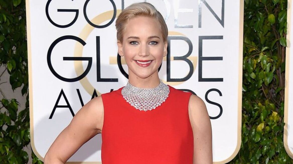 Χρυσές Σφαίρες: Ποιες σταρ έλαμψαν στο «κόκκινο χαλί»