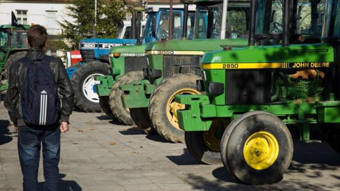 Με καταλήψεις υποκαταστημάτων του ΟΓΑ η «πρεμιέρα» των αγροτικών κινητοποιήσεων 