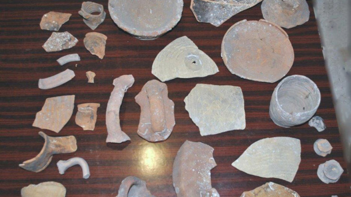 Λαμία: Δυο συλλήψεις για κατοχή αρχαίων αντικειμένων