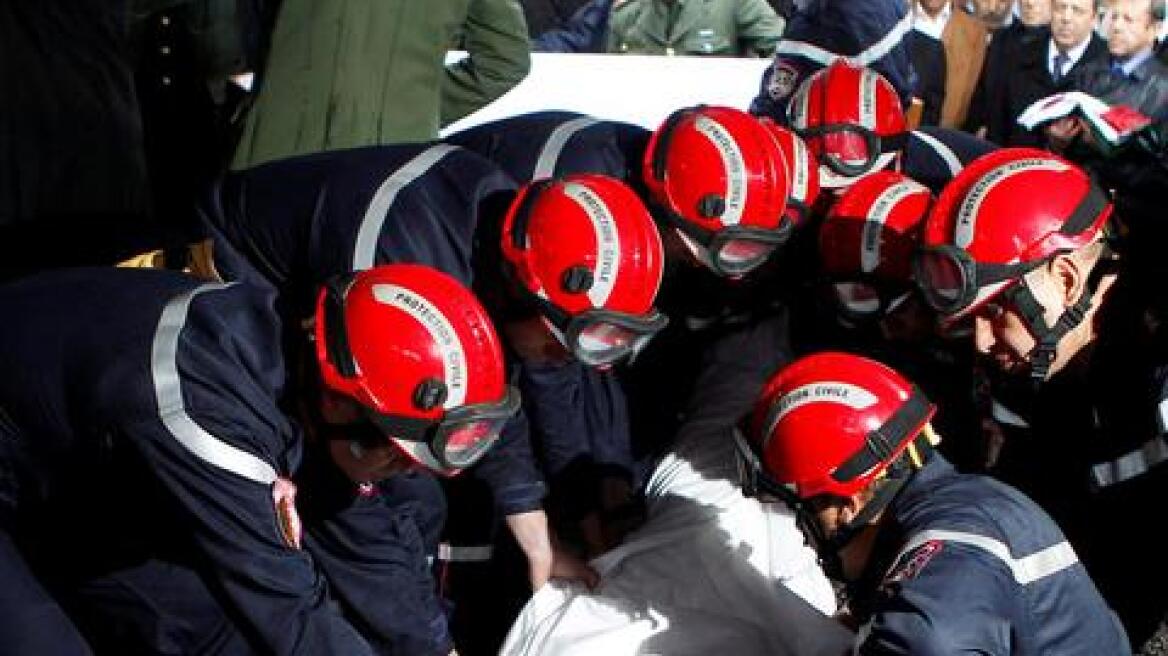 Επτά νεκροί σε πυρκαγιά σε τουριστικό συγκρότημα στην Αλγερία 