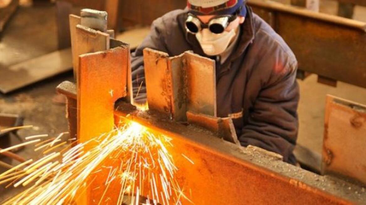 Eurostat: Αύξηση 3,3% στη βιομηχανική παραγωγή της Ελλάδας