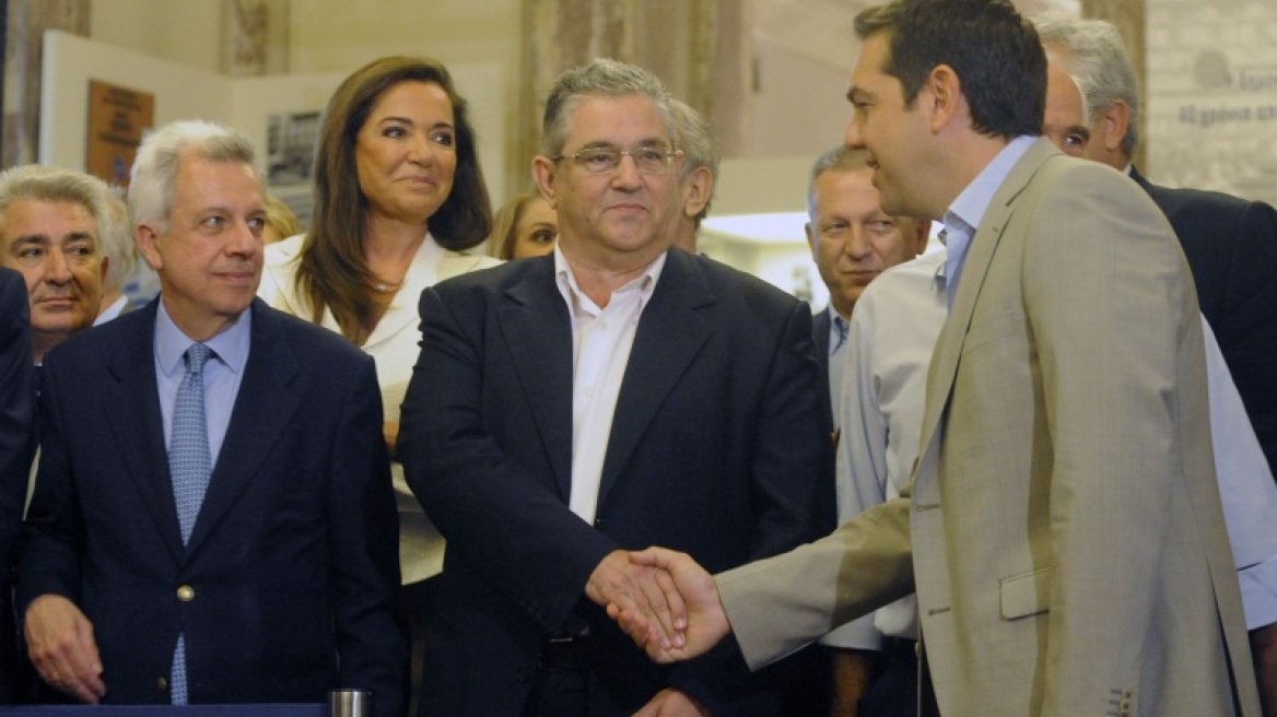 Συνάντηση Τσίπρα - Κουτσούμπα αύριο στη Βουλή