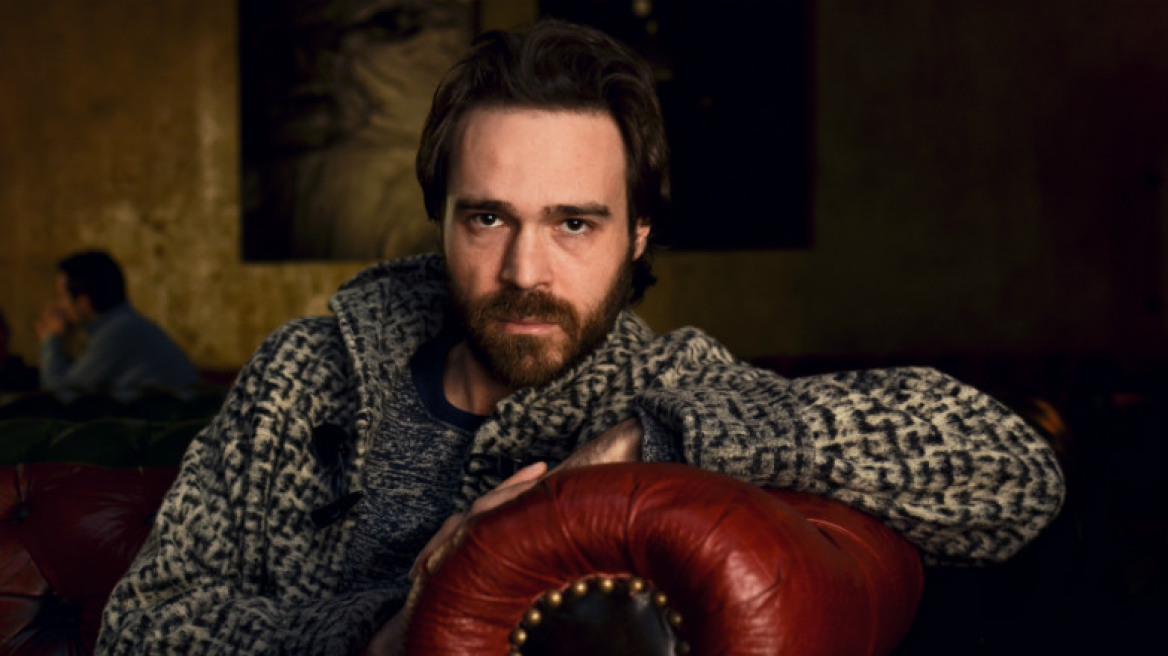 Ένας… κούκος απάντα στο ερωτηματολόγιο του Προυστ