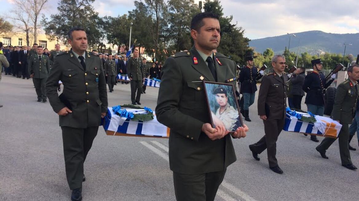 Τα λείψανα 6 στρατιωτών ήρθαν στην Ελλάδα από την Κύπρο 41 χρόνια μετά