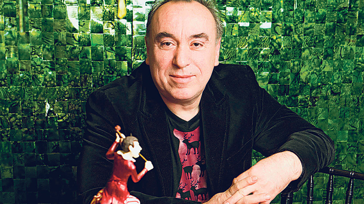 Λάσκαρης Βαλαβάνης: Σχεδιαστής για «πρώτες κυρίες» 