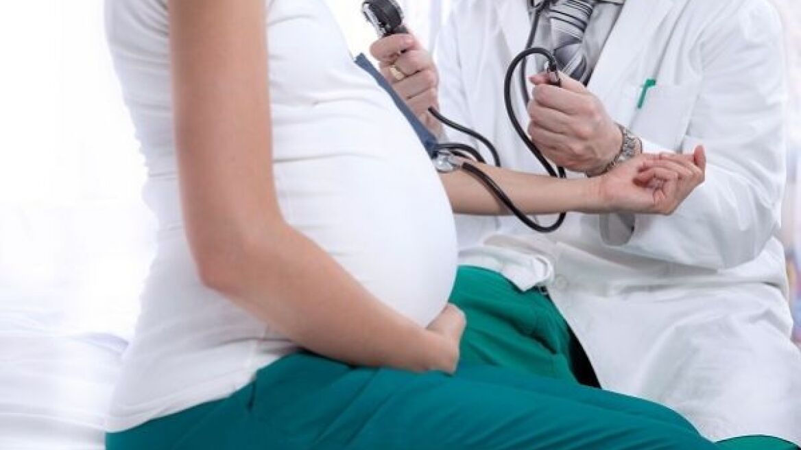 Προεκλαμψία: Τα ανησυχητικά σημάδια που πρέπει να γνωρίζετε