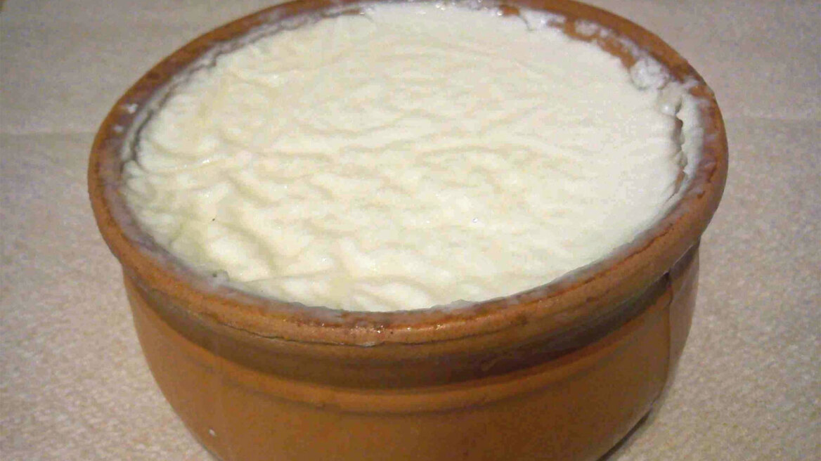 UK loves Greek yoghurt