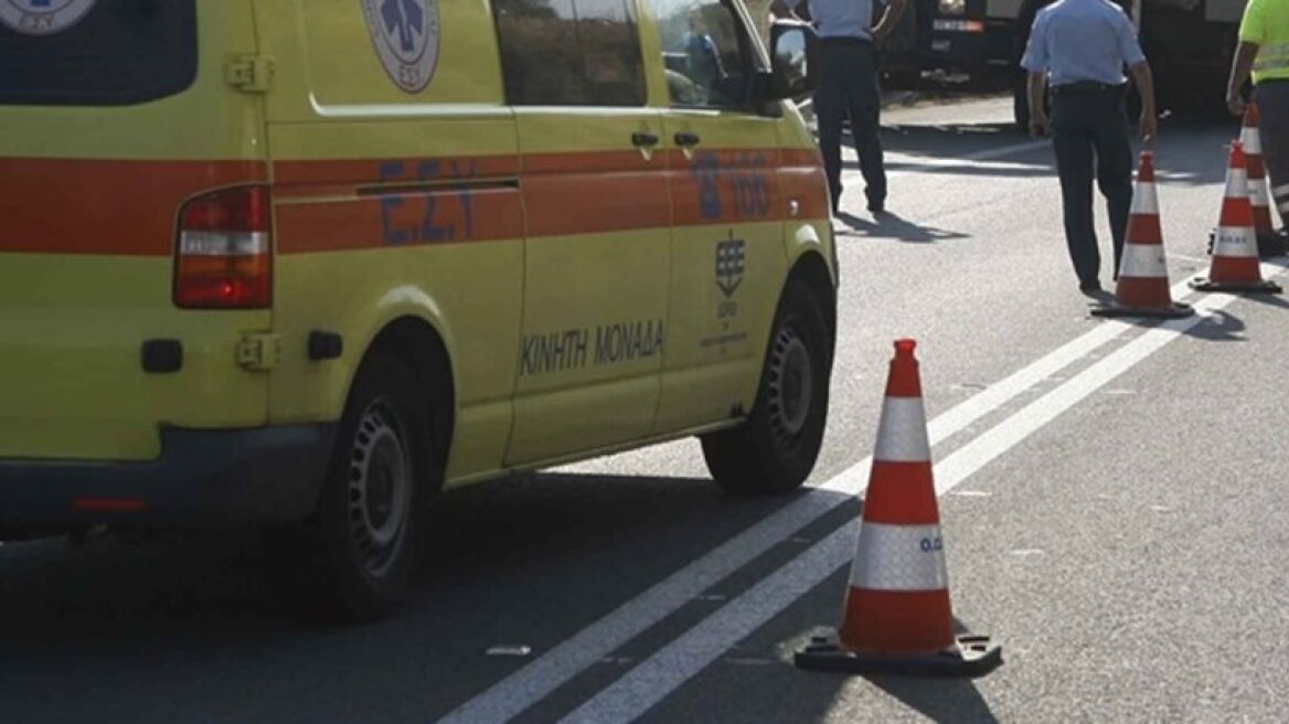 Οδηγός παρέσυρε και σκότωσε πεζή στην Κορινθία 