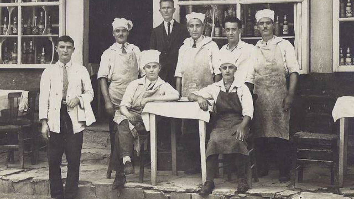 Όταν η Σμύρνη πλημμύριζε την Παλιά Αθήνα