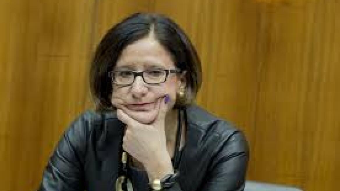 Is Austria mulling a temporary exclusion of Greece from the Schengen Zone?