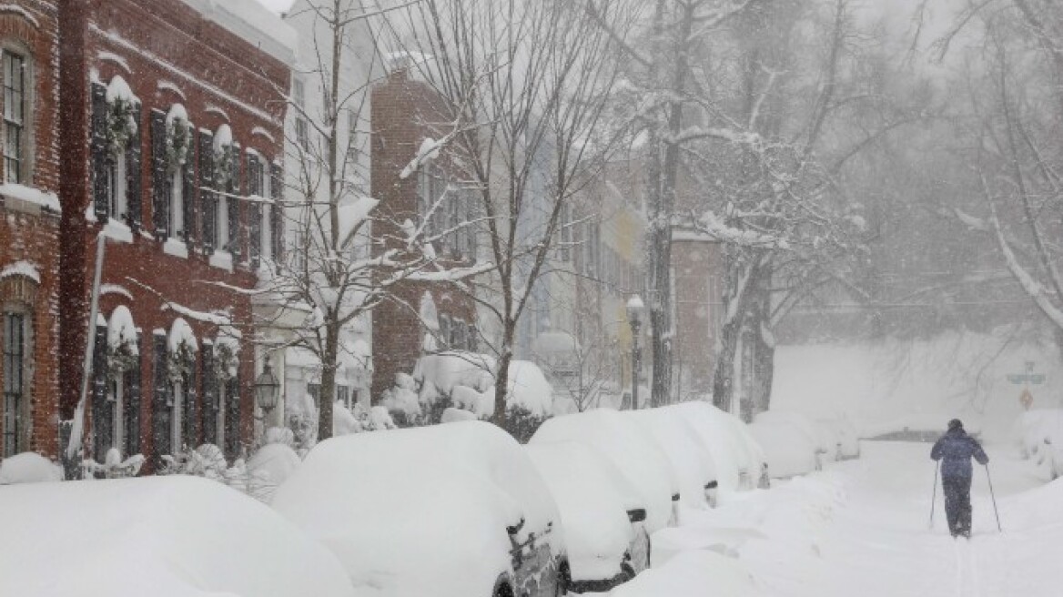Δέκα νεκροί από την χιονοθύελλα-Αρμαγεδδώνα στις ΗΠΑ 