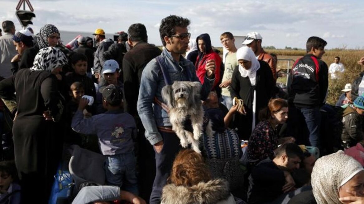 Denmark approves plan to seize refugees’ assets