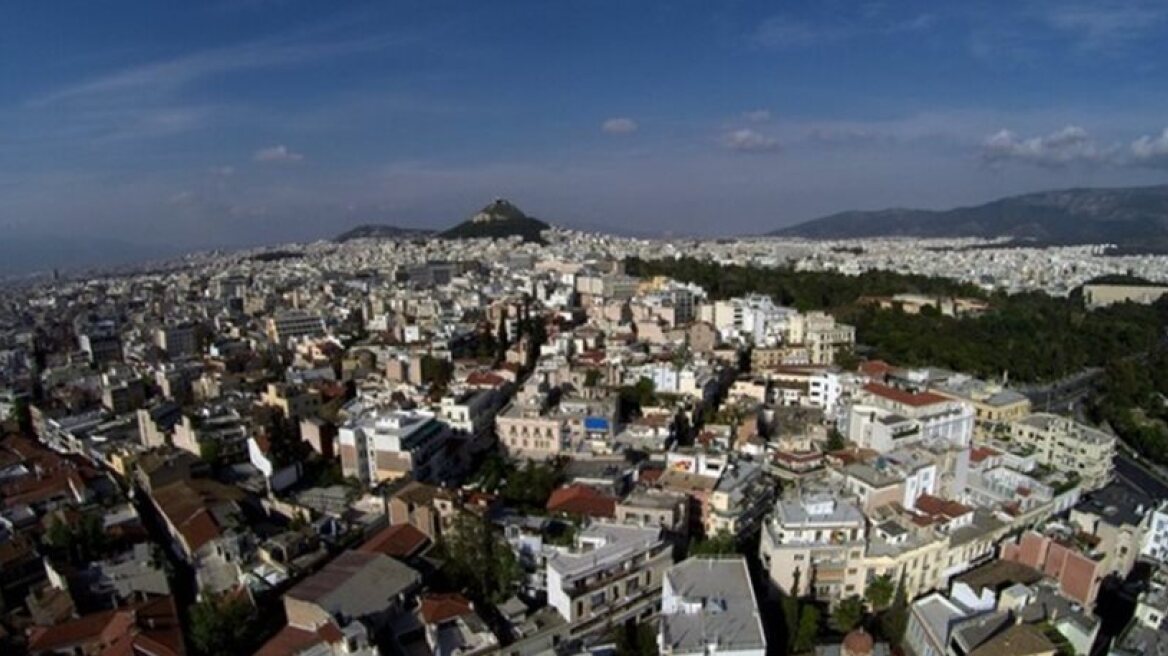 Mortgage holders threatened with foreclosures, even for primary residences