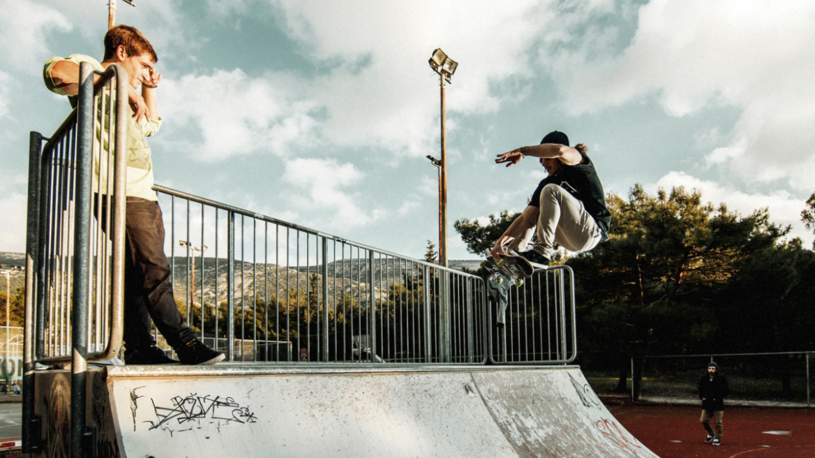 Κάνοντας skate στην Αθήνα
