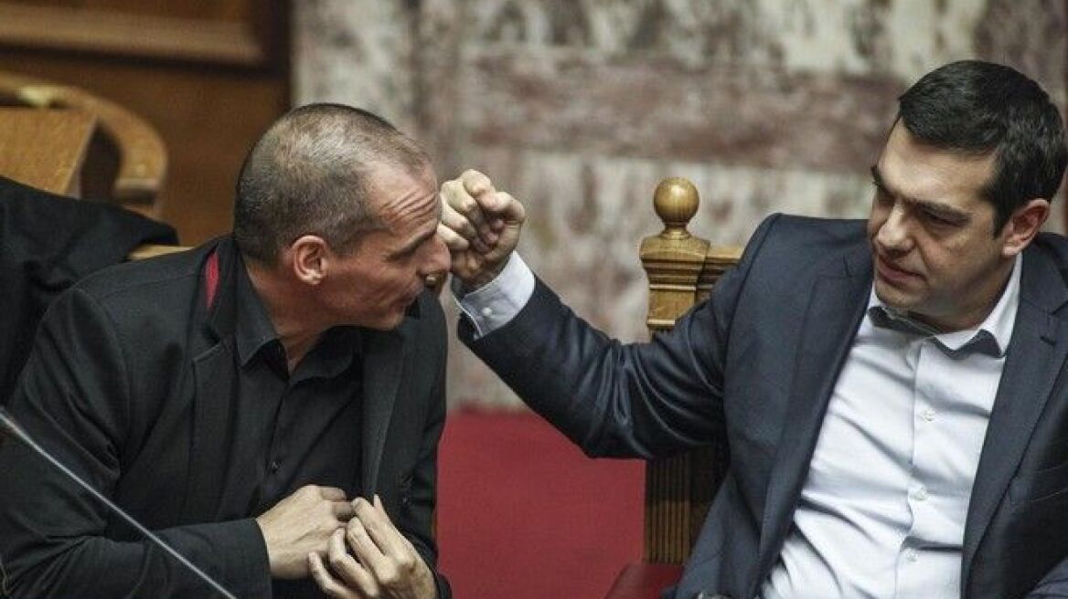 Σαράντα βουλευτές της ΝΔ καλούν τον Τσίπρα να ερευνήσει τις ευθύνες Βαρουφάκη για το «Plan X»