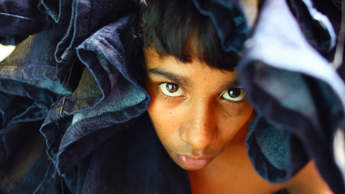 Child refugees work in Turkish sweat-shop dungeons 
