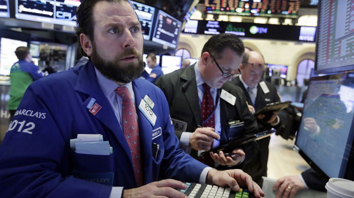 Μικρή άνοδος στη Wall Street