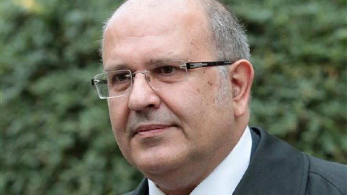Ξυδάκης στο Stern: H Ελλάδα δεν μπορεί να πνίγει γυναικόπαιδα