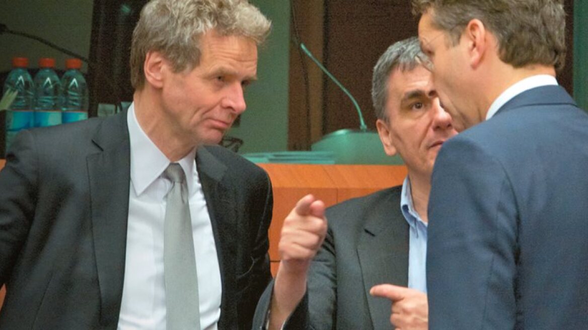 Greece's 'quartet' of lenders want to play requiem on hiring 'wives' and 'cousins'