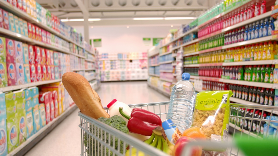 Greeks go digital with more online supermarket purchases