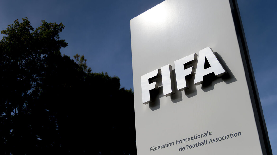 FIFA: Σχεδόν μισό δισ. για μεταγραφές τον Ιανουάριο