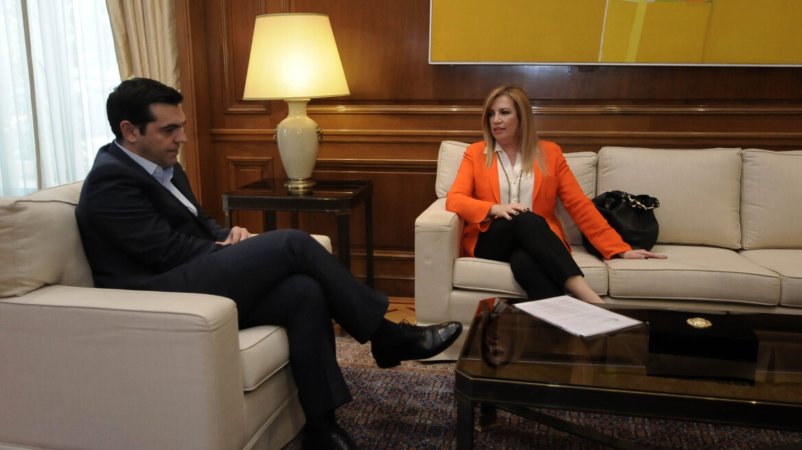 Εθνικό θέμα το προσφυγικό, συμφώνησαν Φώφη - Τσίπρας