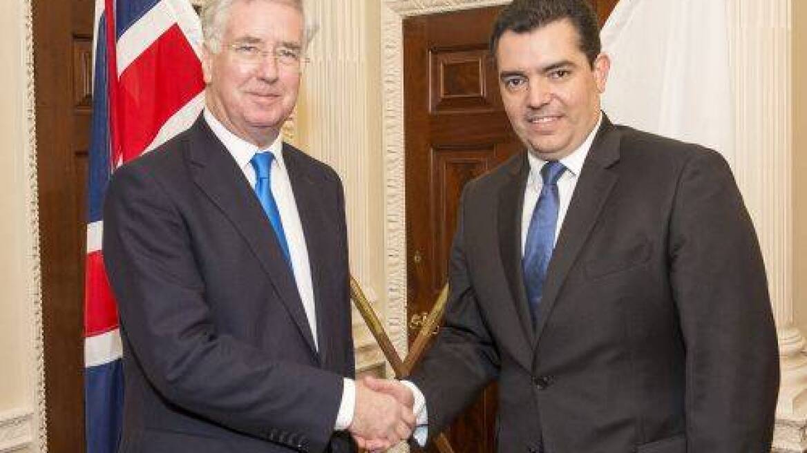 Συμφωνία στρατιωτικής συνεργασίας Κύπρου-Βρετανίας 