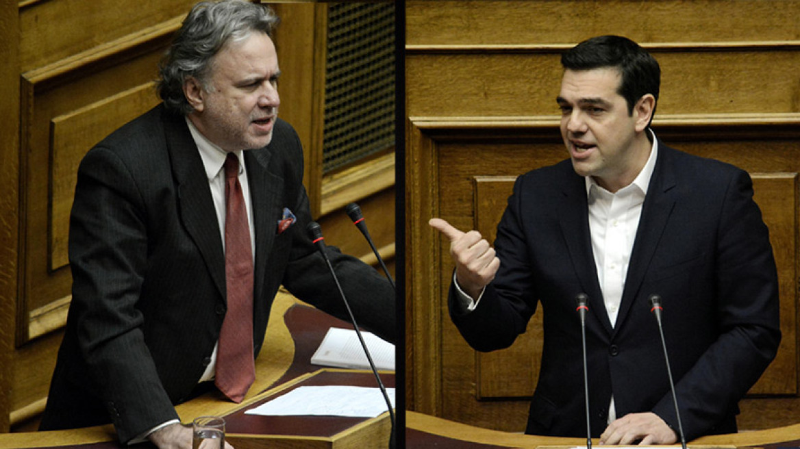 Τσίπρας και Κατρούγκαλος προσπαθούν να πείσουν κόμμα και βουλευτές