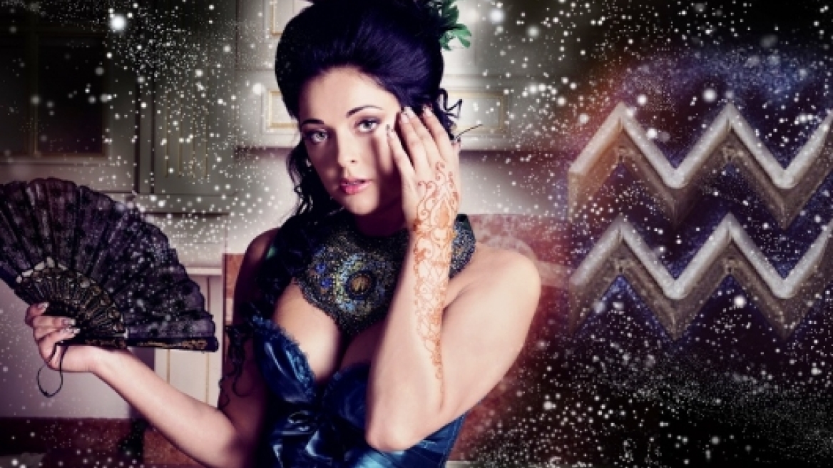 Είσαι γυναίκα Υδροχόοος; Δες με ποια ζώδια ταιριάζεις